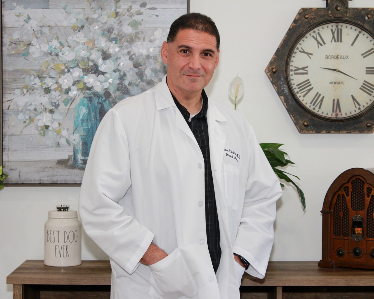 About Dr. Cardenas of Cardenas Internal Medicine in San Diego, CA